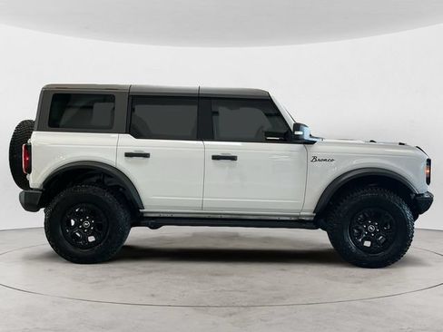 Certified 2024 Ford Bronco Wildtrak AWD/4WD image 6