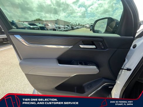 New 2026 GMC Acadia Elevation w/ Black Edition FWD image 24