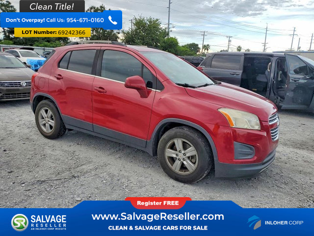 Used 2015 Chevrolet Trax LT w/ LT Sun and Sound Package FWD image 5