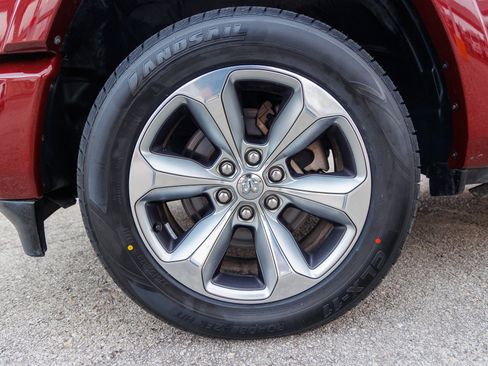 Used 2022 RAM 1500 Limited image 17