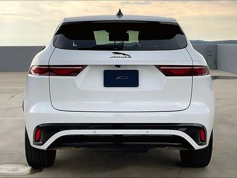 Used 2025 Jaguar F-PACE R-Dynamic S image 4