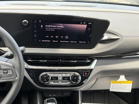 New 2026 Buick Envista Sport Touring w/ Convenience I Package FWD image 4