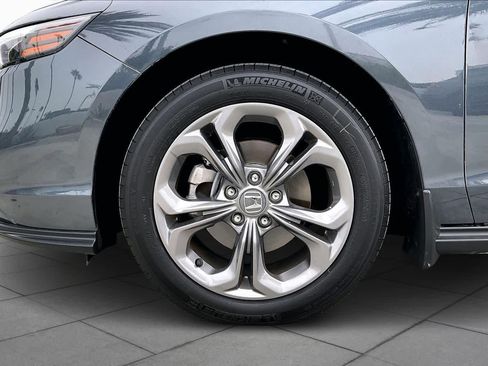 Used 2023 Honda Accord EX image 11