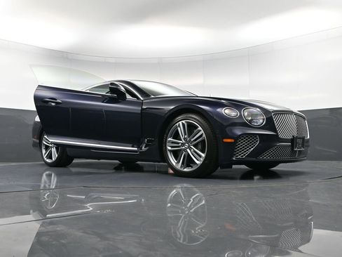 Used 2020 Bentley Continental GT image 36