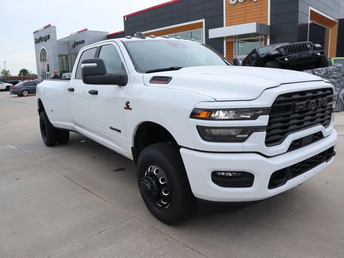 New 2026 RAM 3500 Big Horn AWD/4WD image 1