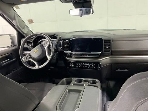 Used 2022 Chevrolet Silverado 1500 LT image 32