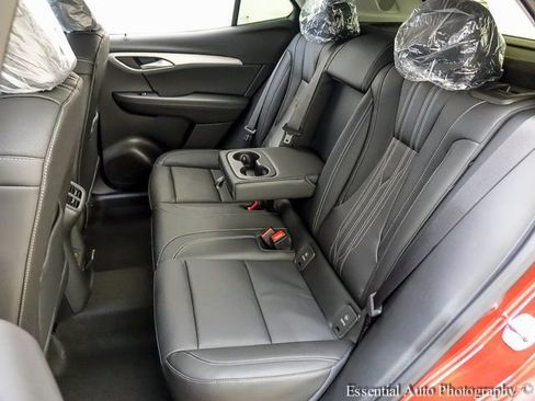 New 2026 Buick Envision Avenir image 9