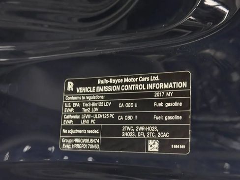 Used 2017 Rolls-Royce Dawn RWD image 48