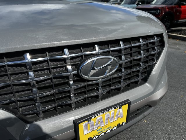 Used 2022 Hyundai Venue SEL FWD image 8