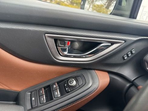 Used 2023 Subaru Forester Touring image 18