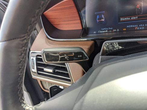 Used 2024 Lincoln Navigator L Reserve image 29