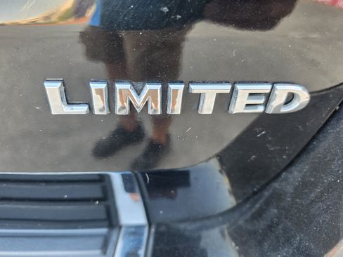 Used 2019 Jeep Grand Cherokee Limited AWD/4WD image 25