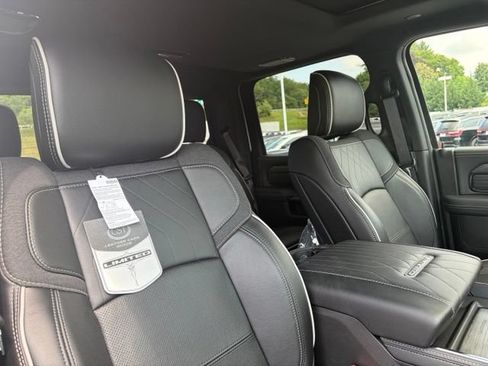 New 2026 RAM 2500 Limited AWD/4WD image 30