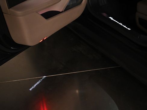 Used 2021 Porsche Taycan Turbo S image 25