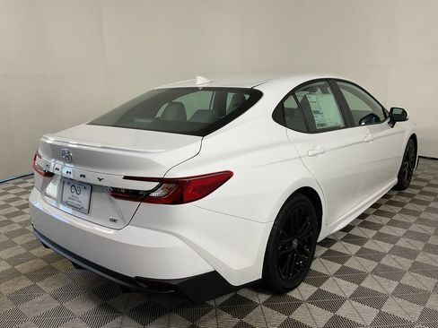 New 2026 Toyota Camry SE FWD image 8