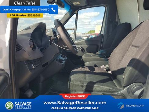 Used 2021 Mercedes-Benz Sprinter 2500 image 9