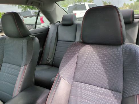 Used 2015 Toyota Camry SE FWD image 8