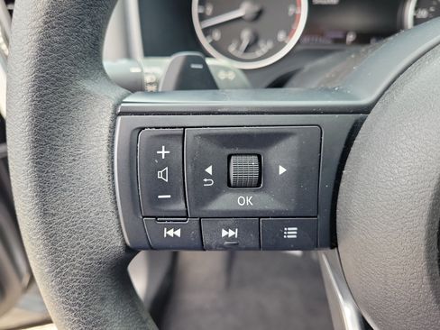 Certified 2023 Nissan Rogue S FWD image 15