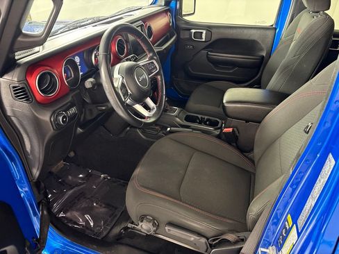 Used 2021 Jeep Wrangler Unlimited Rubicon AWD/4WD image 32