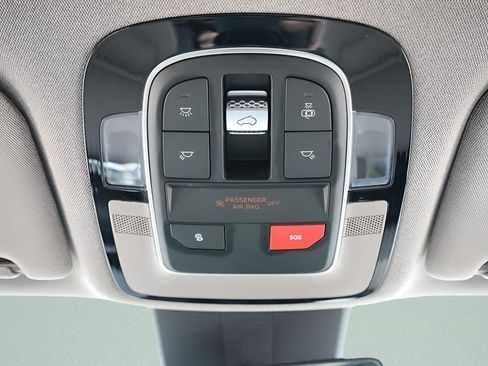 Certified 2023 Hyundai Santa Fe Limited AWD/4WD image 21