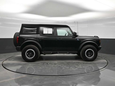 Used 2024 Ford Bronco Black Diamond w/ Sasquatch Package AWD/4WD image 9