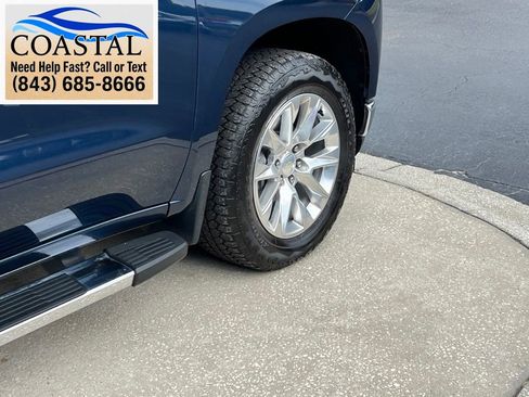 Used 2021 Chevrolet Silverado 1500 LTZ AWD/4WD image 30