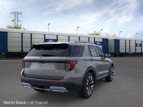 New 2026 Ford Explorer Platinum AWD/4WD image 8