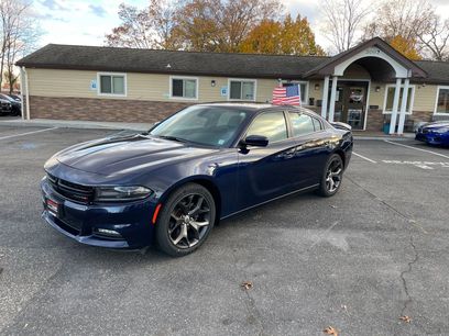 Used 2017 Dodge Charger SXT w/ Plus Group