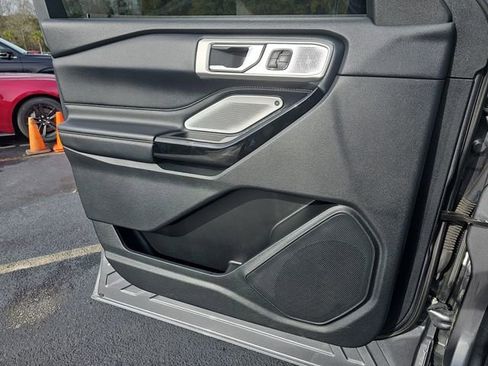 Used 2022 Ford Explorer ST w/ Equipment Group 401A image 34