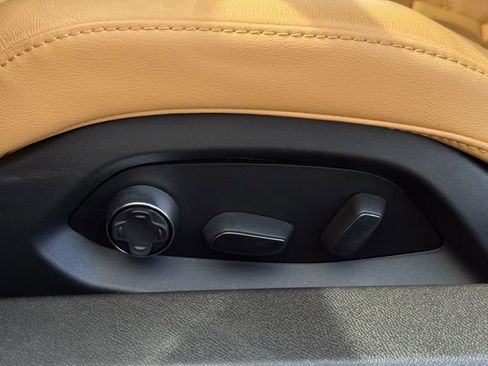 Used 2025 Chevrolet Corvette Z06 w/ Battery Protection Package image 28