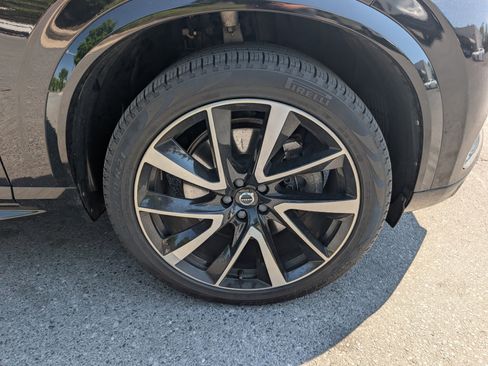 Used 2021 Volvo XC90 T8 Inscription Expression w/ Climate Package AWD/4WD image 9
