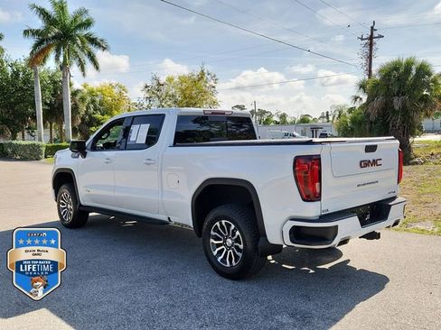 Certified 2021 GMC Sierra 1500 AT4 w/ AT4 Premium Package AWD/4WD image 3