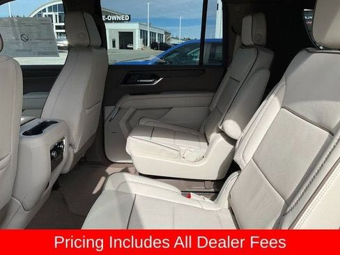 New 2026 GMC Yukon XL Denali w/ Sun & Power Step Package AWD/4WD image 14
