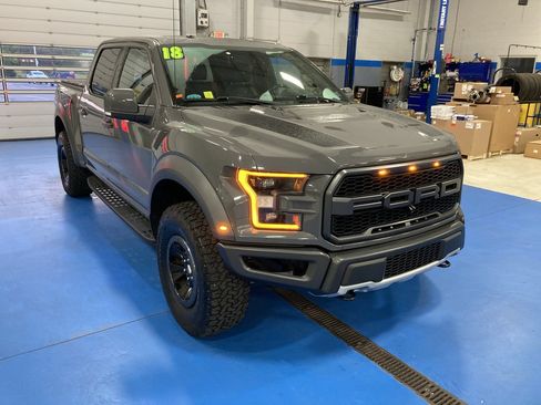Used 2018 Ford F150 Raptor w/ Equipment Group 802A Luxury AWD/4WD image 1