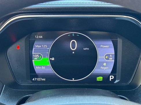 Used 2023 Chevrolet Bolt EUV LT w/ Driver Confidence Package FWD image 38