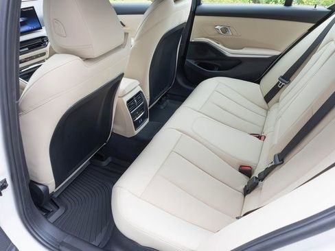 New 2025 BMW 330i xDrive 330i xDrive w/ Premium Package image 17