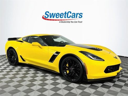 Used 2015 Chevrolet Corvette Z06 w/ 3LZ Preferred Equipment Group RWD image 1