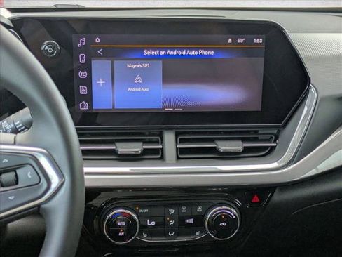 Used 2024 Chevrolet Trax ACTIV FWD image 13