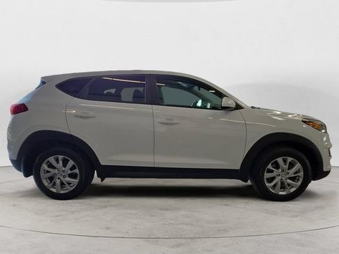 Used 2019 Hyundai Tucson SE AWD/4WD image 4