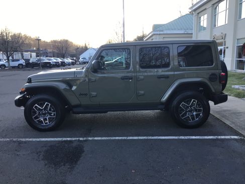 New 2026 Jeep Wrangler Unlimited Sahara image 4