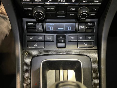 Used 2014 Porsche 911 GT3 image 20