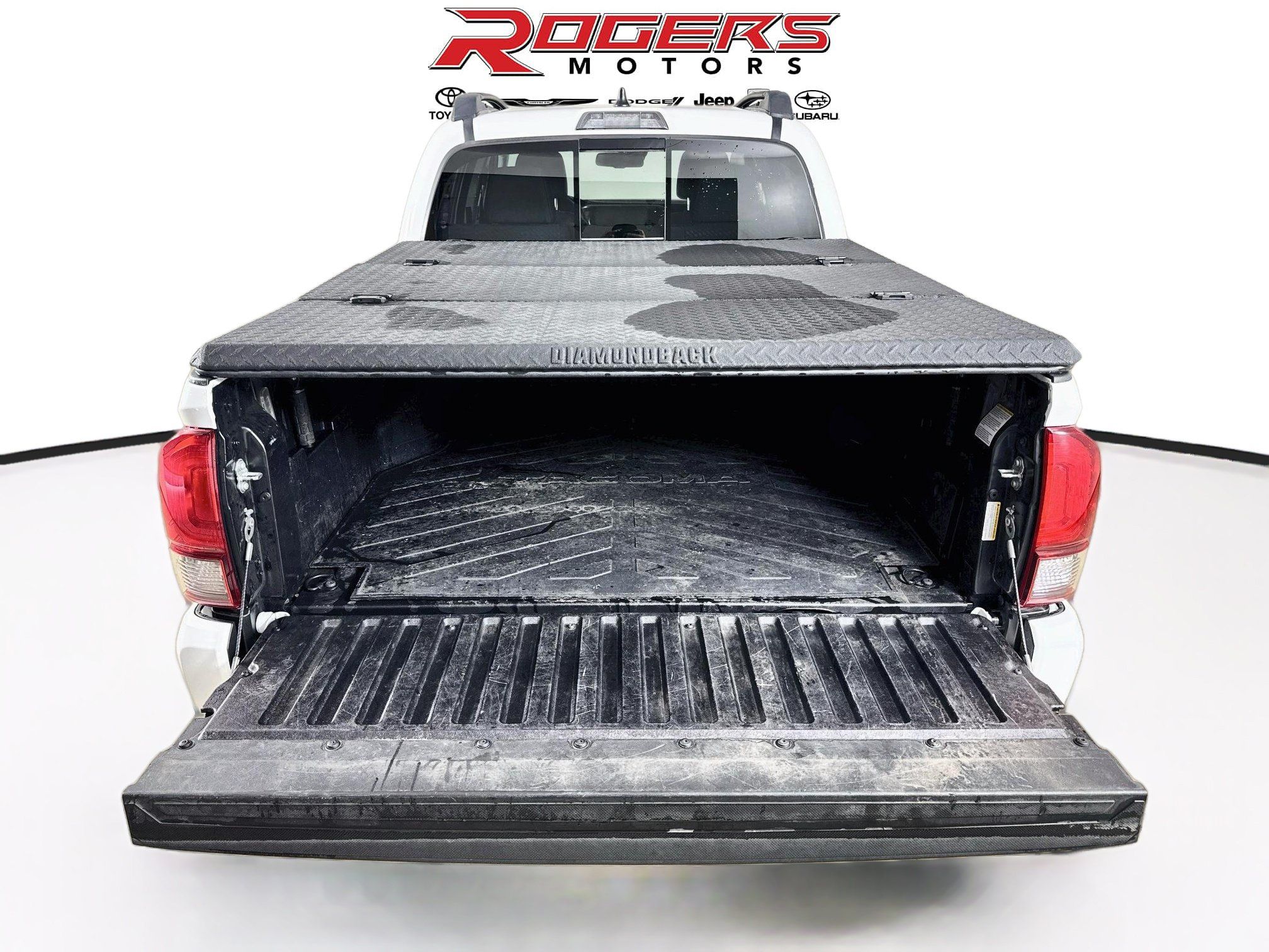 Used 2023 Toyota Tacoma SR5 w/ Technology Package AWD/4WD image 23