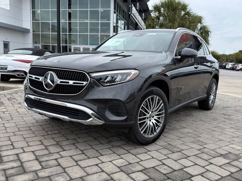 New 2026 Mercedes-Benz GLC 300 4MATIC image 1