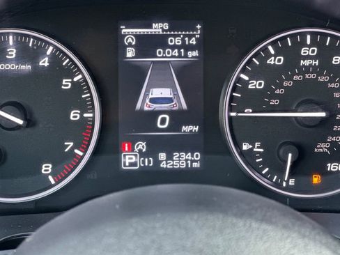 Used 2024 Subaru Crosstrek 2.0i Premium AWD/4WD image 24