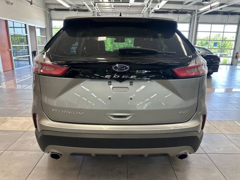 Used 2024 Ford Edge Titanium AWD/4WD image 11