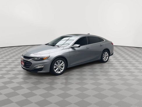 Used 2024 Chevrolet Malibu LT FWD image 33