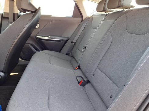 Certified 2025 Kia K4 FWD image 22