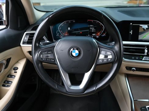 Used 2019 BMW 330i xDrive Sedan AWD/4WD image 28