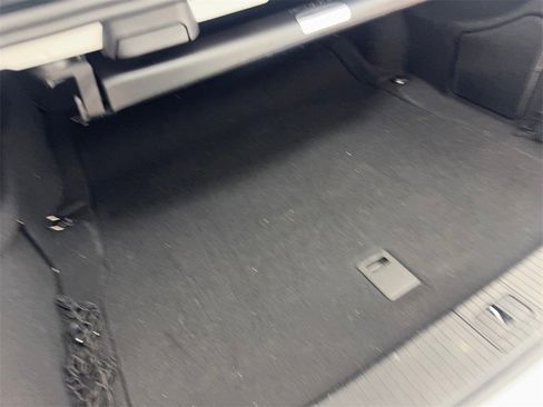 Used 2014 Mercedes-Benz E 350 Sedan image 77