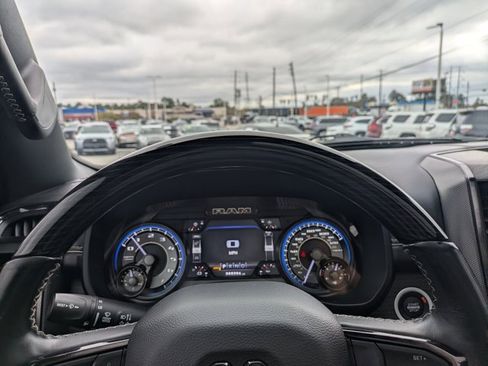 Used 2022 RAM 1500 Limited w/ Body Color Bumper Group image 29